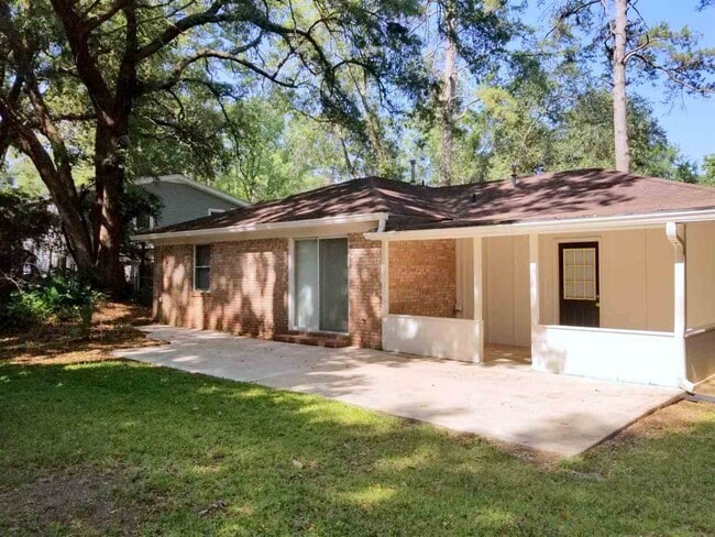 Building Photo - 1232 Winifred Dr