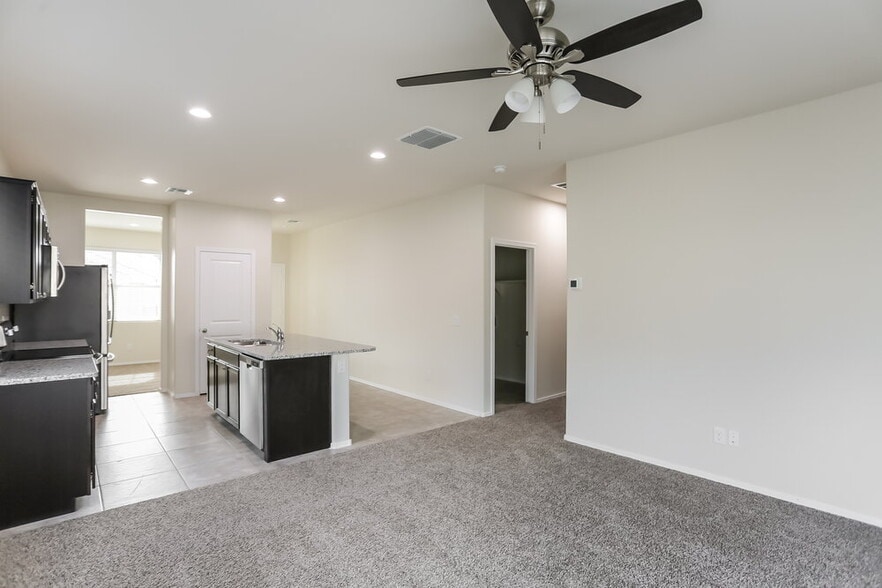 Building Photo - 7660 W Florence Ave