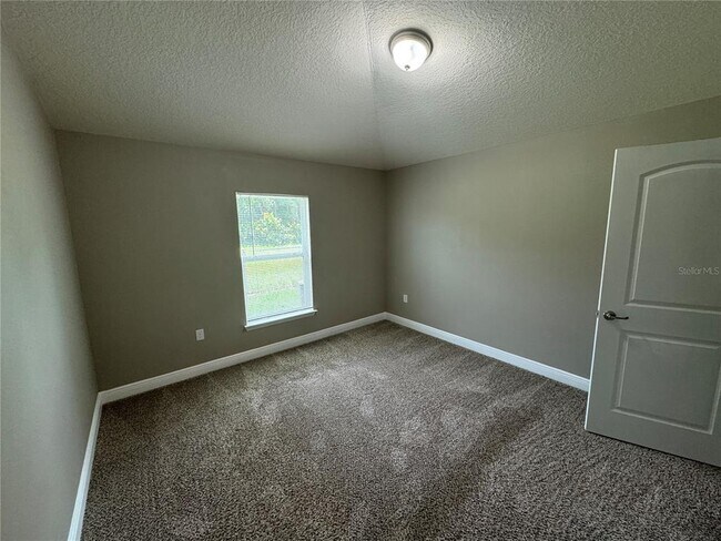 Building Photo - 33813 Emerald Pond Loop
