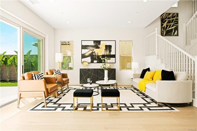 Building Photo - 128 Mossvine