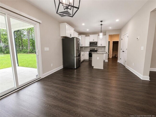 Building Photo - 621 Blawell Cir