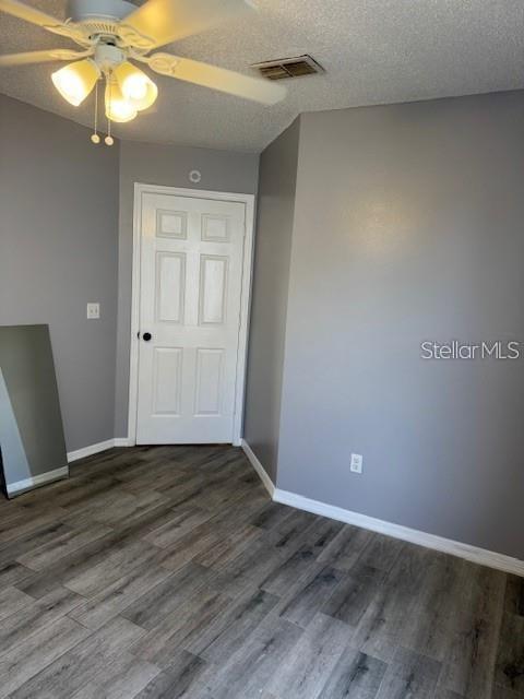 Building Photo - 11301 Cypress Leaf Dr