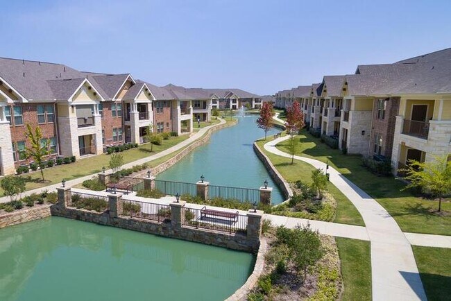 Building Photo - 2629 S Grand Peninsula Dr