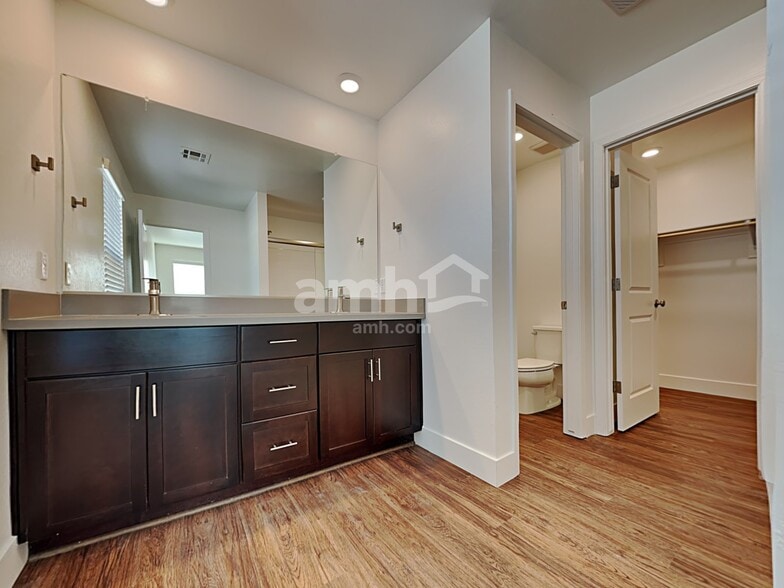 Building Photo - 21538 S 231st Way