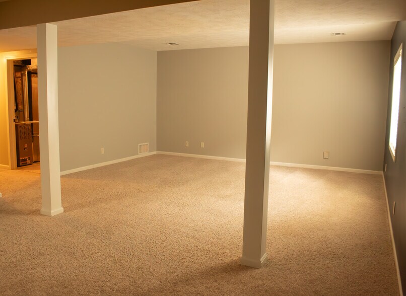 Basement Family Room - 2142 Oxford Dr