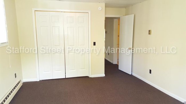 Building Photo - One Bedroom Apartment For Rent- Lyons NY