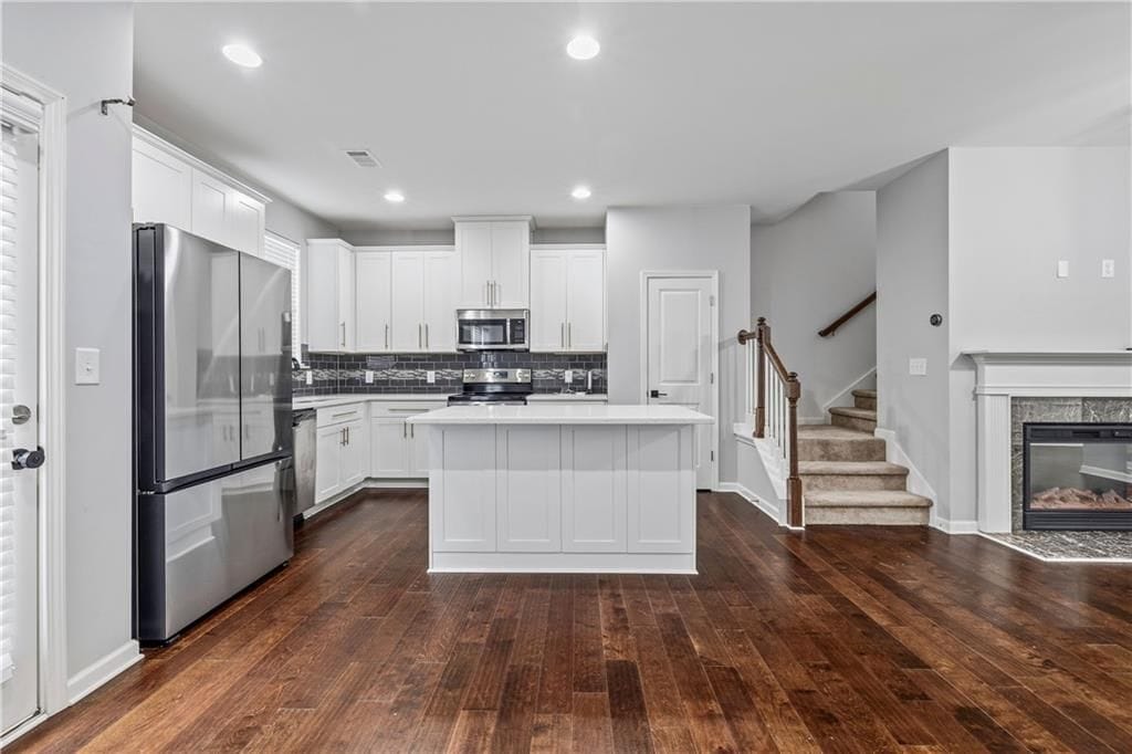 Building Photo - 5038 Longview Walk