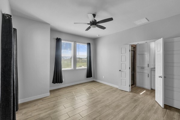 Building Photo - 15417 Palmira Ave