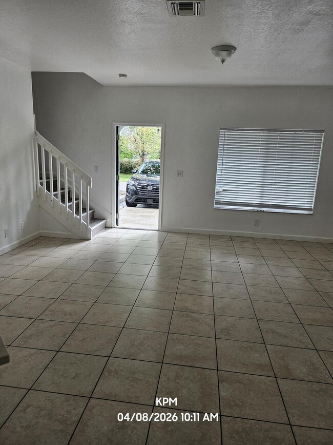 Building Photo - 1153 Colonial Palms Way