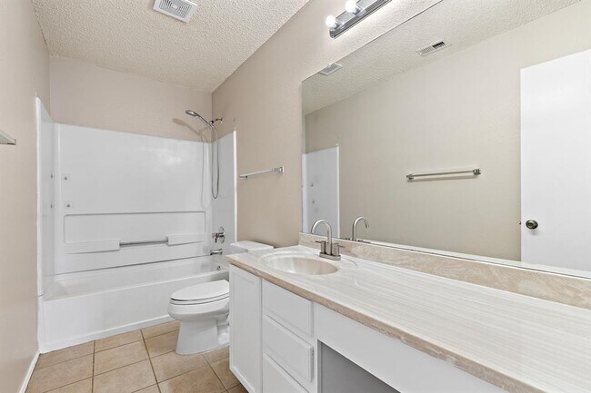 Building Photo - 12943 Dionysus Dr