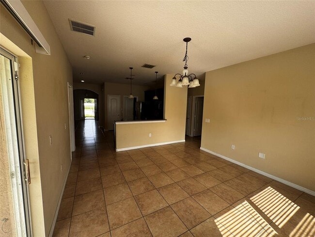 Building Photo - 3903 Skipper Ct