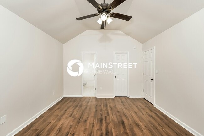 Building Photo - 6078 Russet Meadows Dr