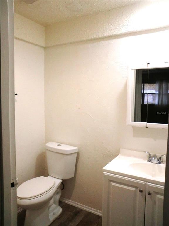 Building Photo - 202 Bedford Trail