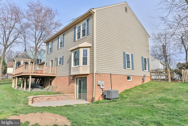 Building Photo - 5423 Rilian Ct