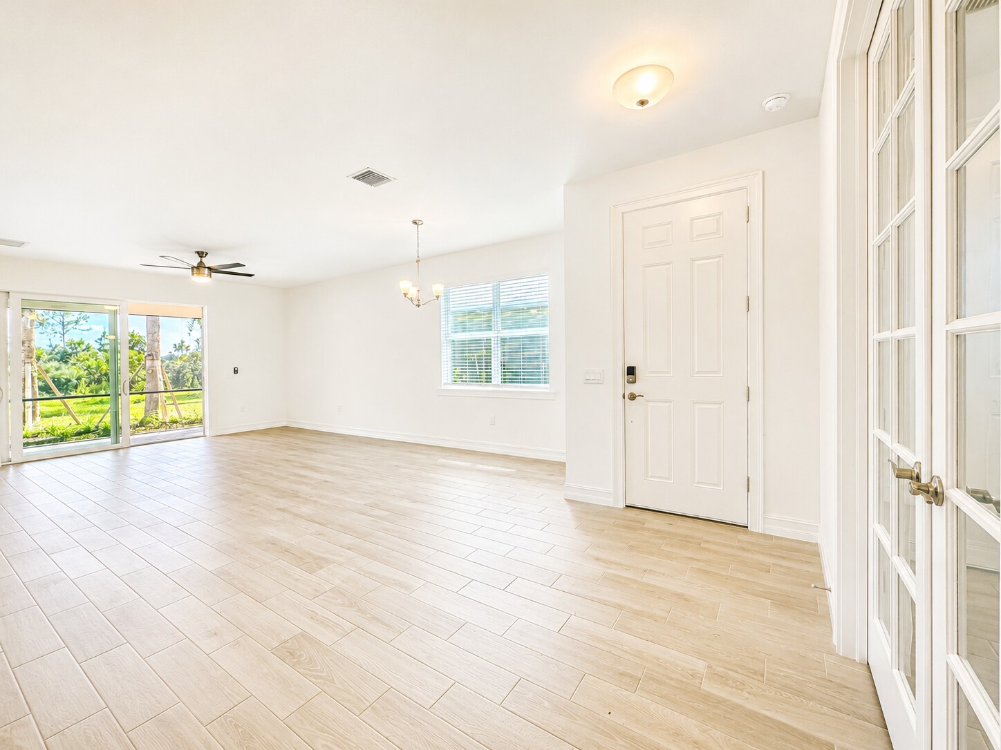 Building Photo - 43860 Blue Heron Ln