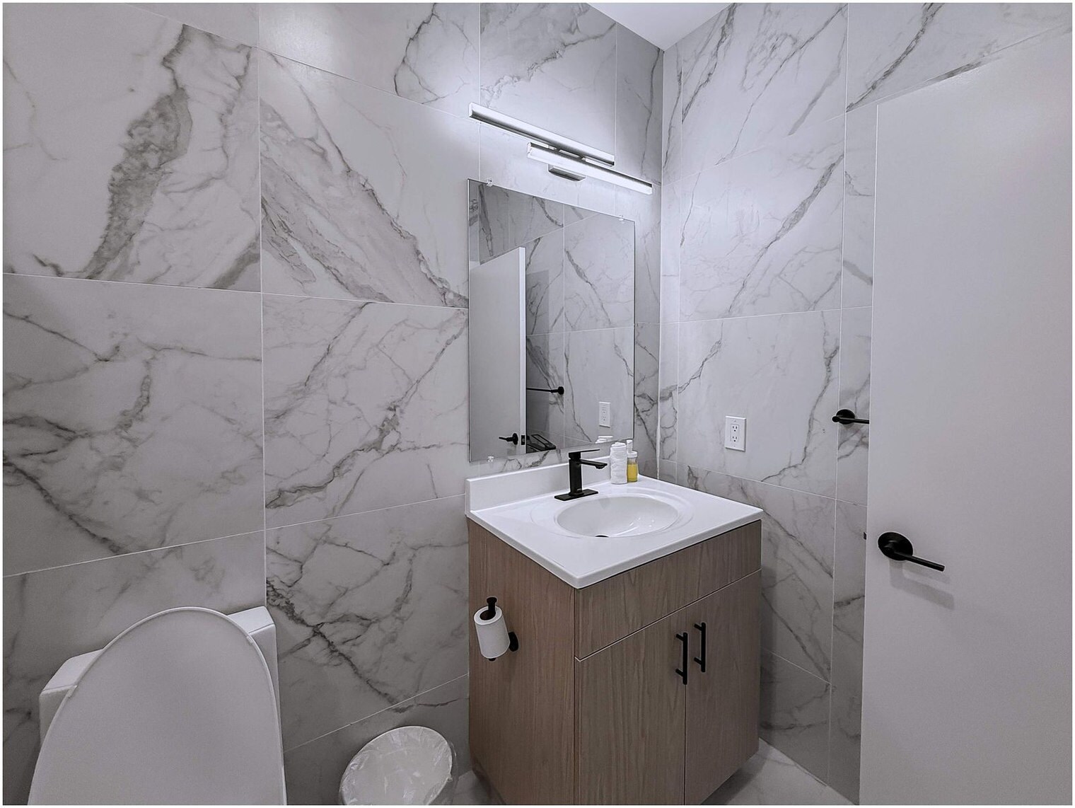 Building Photo - 1247 N 2nd St