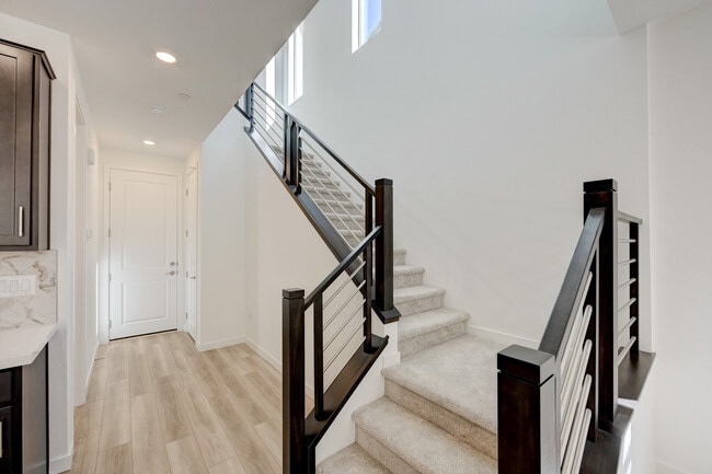 Building Photo - 1533 Melodic Lark Dr