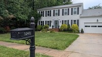 Building Photo - Kempsville, Brigadoon Pines 5 BR 2.5 BA 2700 sq ft, 2 car garage