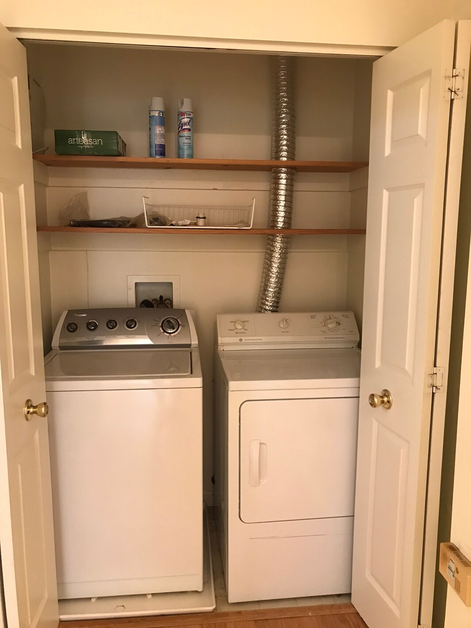 Building Photo - 10018 Vanderbilt Cir