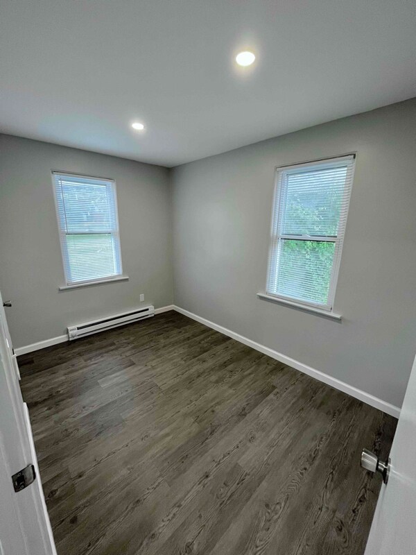Building Photo - 117 N Arthur Ave