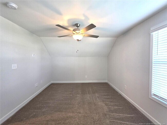 Building Photo - 644 Amusement Dr
