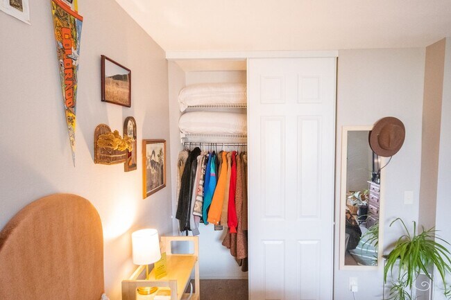 Building Photo - BEAUTIFUL 4 BEDROOM / 3 BATH HOME IN LAFAY...