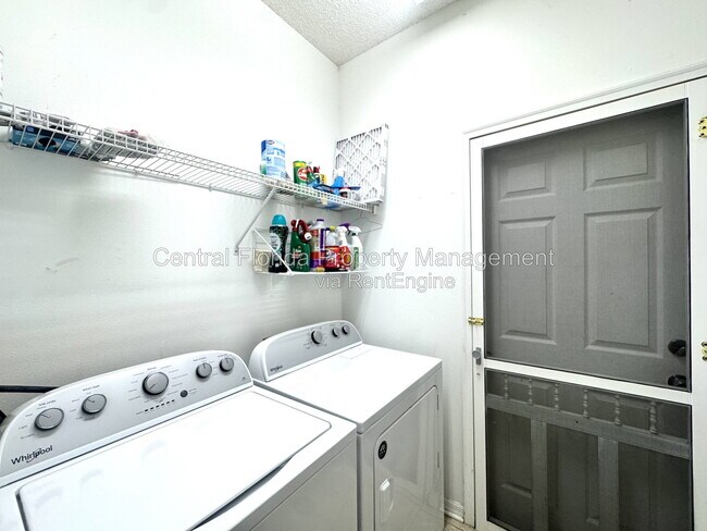 Building Photo - 5716 Port Concorde Ln