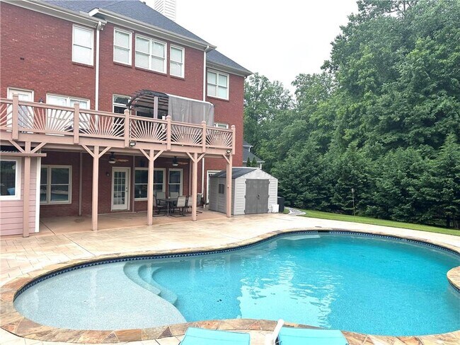 Building Photo - 2852 Summer Branch Ln
