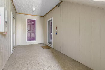 Building Photo - Lake view Condo in the middle of Branson