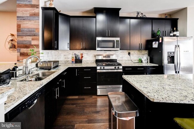 Building Photo - 14301 Ridge View Ln