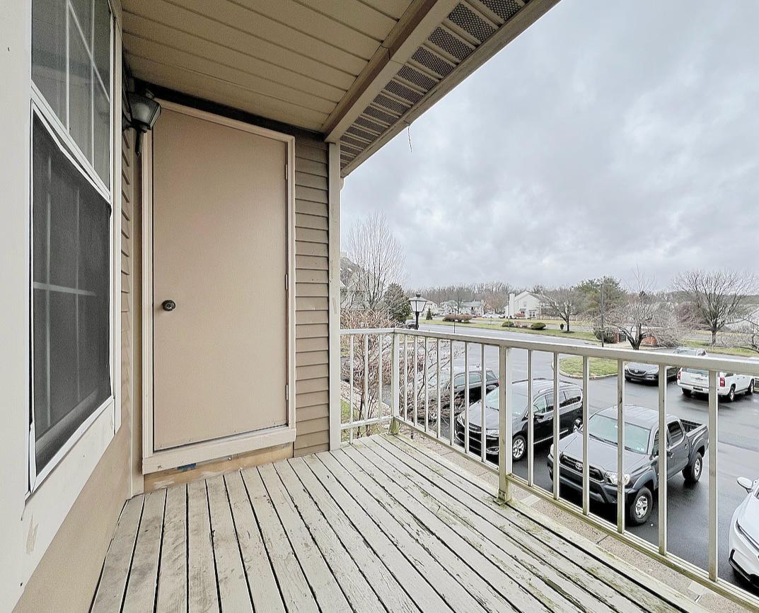 balcony - 2302 Society Pl