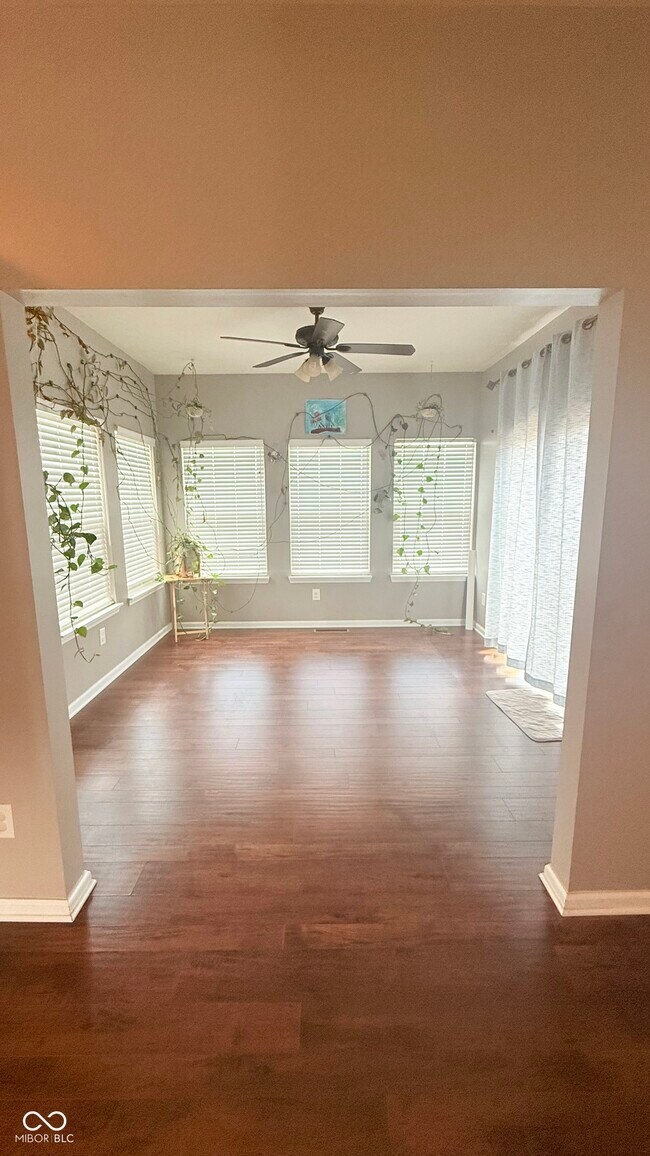 Building Photo - 4674 W Chert Dr