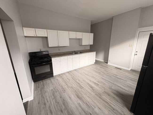 Building Photo - 3726 Illinois Ave