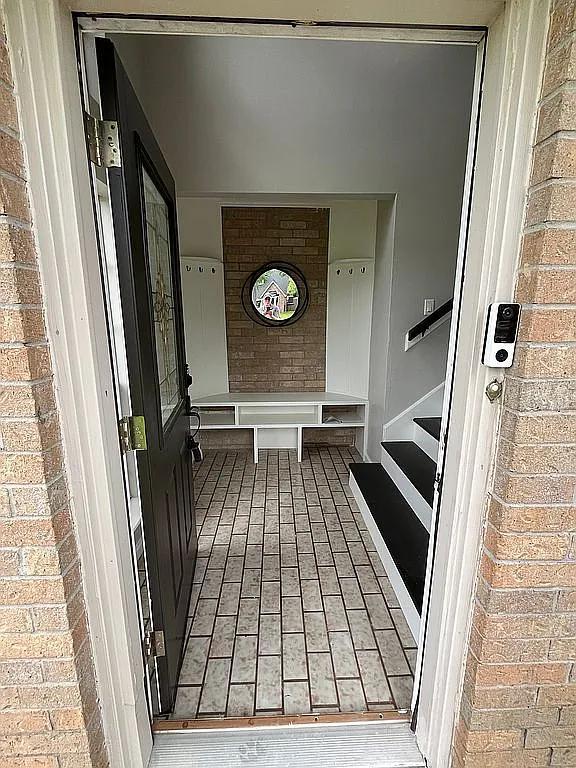 Building Photo - 3203 Bayou Dr