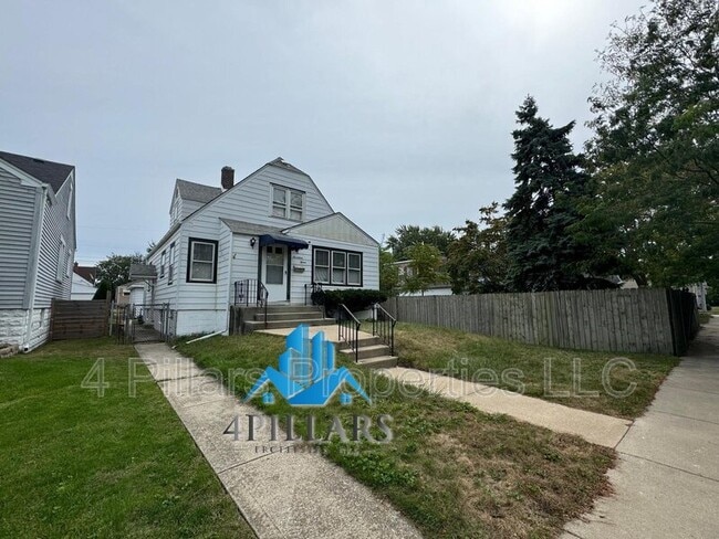 Primary Photo - 1715 Parkview Ave