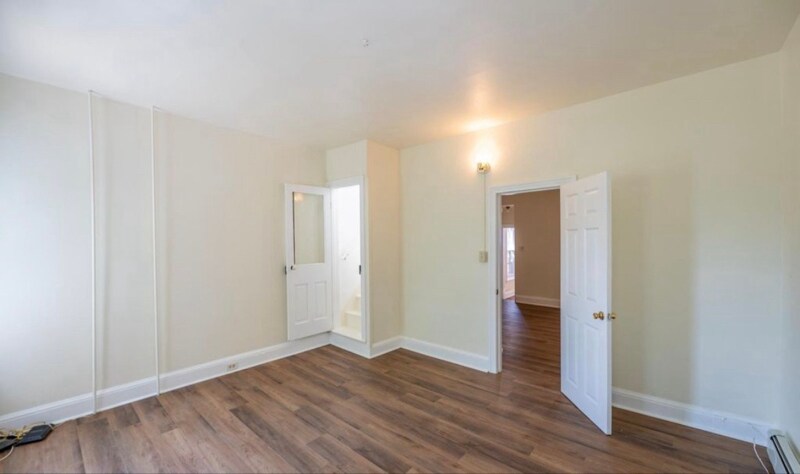 Building Photo - 151 Chestnut St