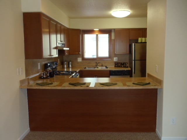 Building Photo - 5979 SE Harmony Rd