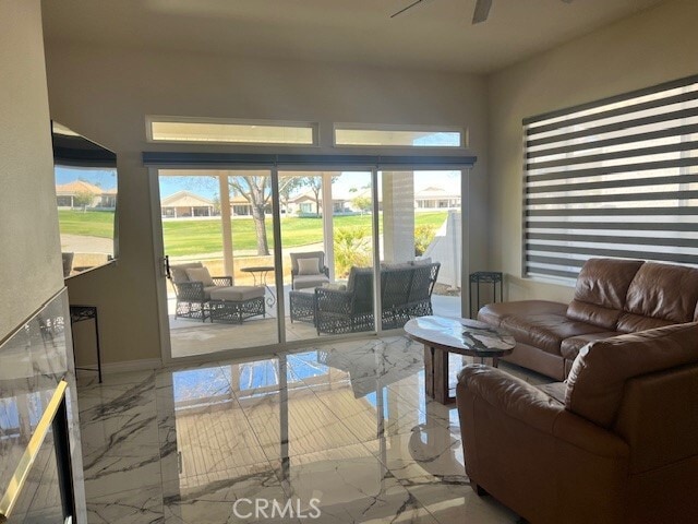 Building Photo - 445 Sandpiper St