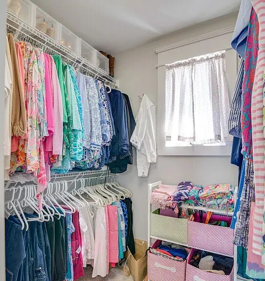 Master Walk In Closet - 619 Chesterfield Way