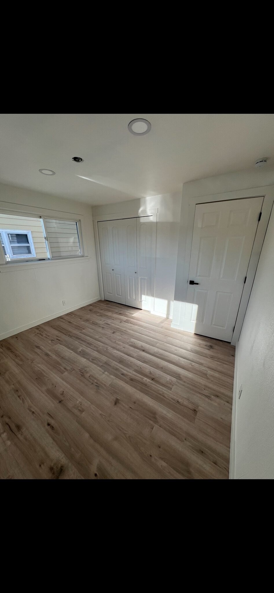 Building Photo - 1511 N 18th Ave