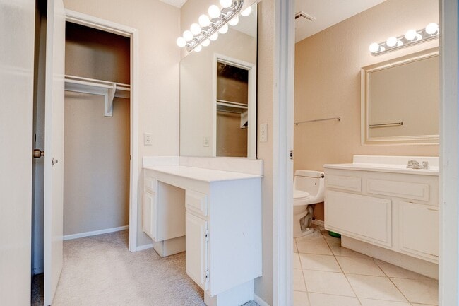 Building Photo - 20 Comanche Cir