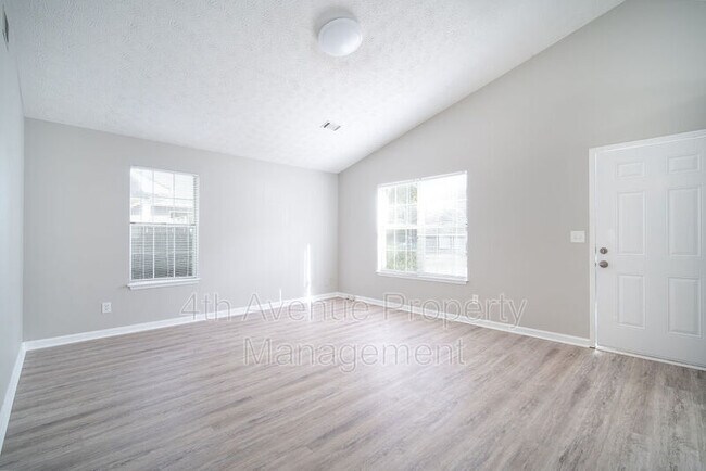 Building Photo - 2840 Pebblebrook Ct