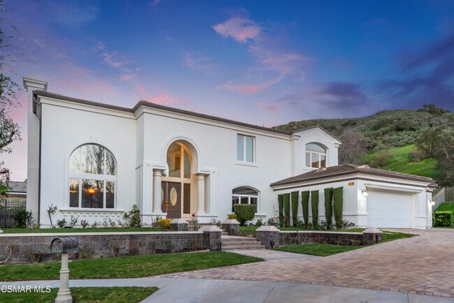 Building Photo - 25301 Prado De Los Arboles