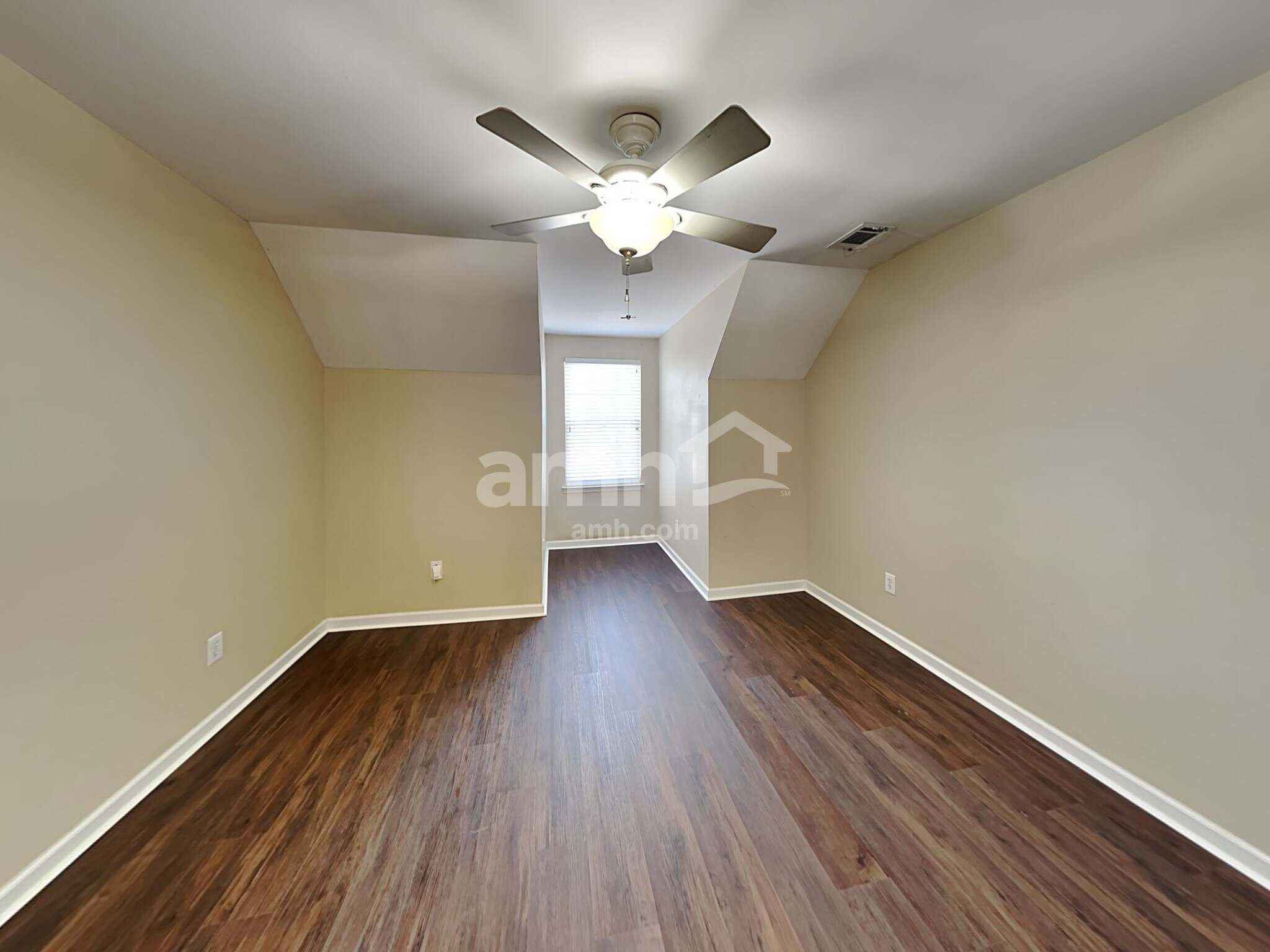 Building Photo - 7528 Prairie Rose Ln