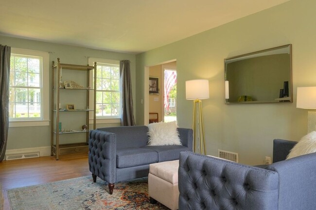 Building Photo - Charming 3BR House in Edenton