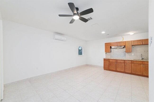 Building Photo - 11222 Sandstone St