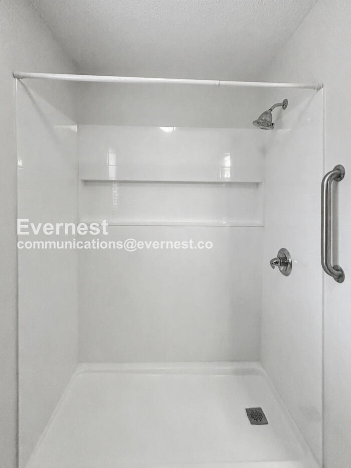 Building Photo - 2003 Aspen Way