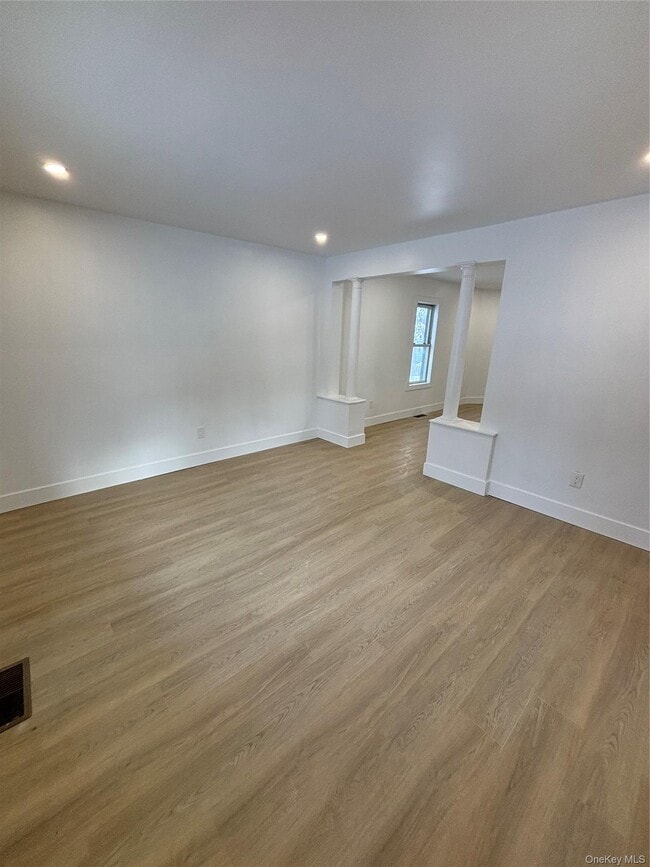 Building Photo - 63 Capron St