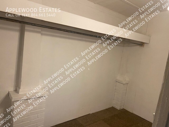 Building Photo - 540 S 284