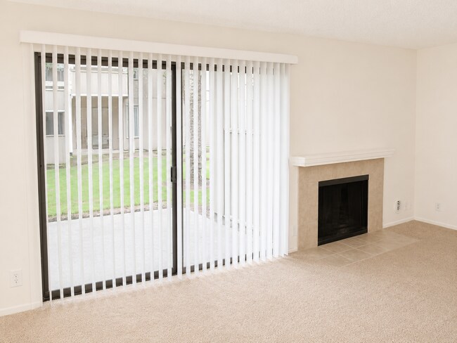 Interior Photo - Woodlake Apartments
